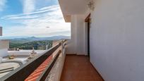 Terrassa de Apartament en venda en Cogollos de la Vega amb Terrassa, Traster i Piscina comunitària