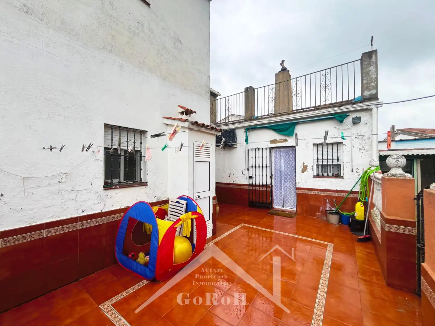 Jardí de Casa o xalet en venda en Almadén de la Plata amb Jardí privat, Terrassa i Traster