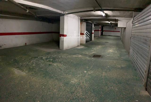 Garaje en Venta en Salesas