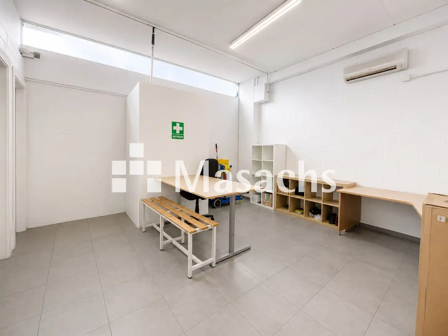 Industrial building to rent in Sud, imagen 15