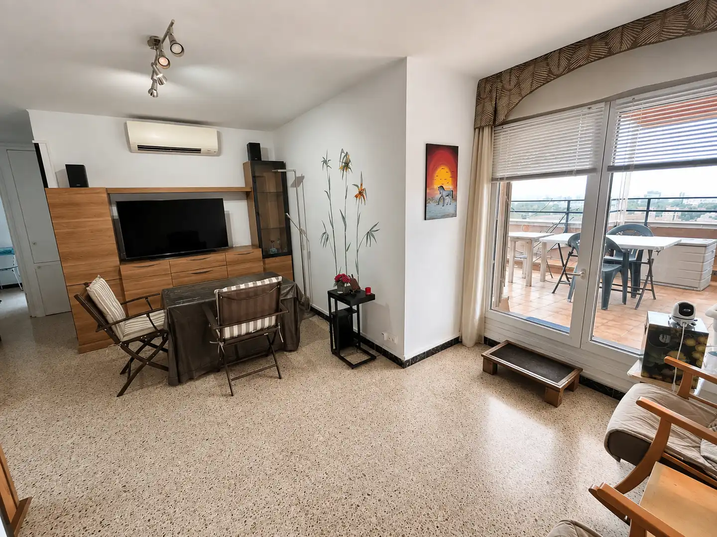 Living room of Attic for sale in La Serreta