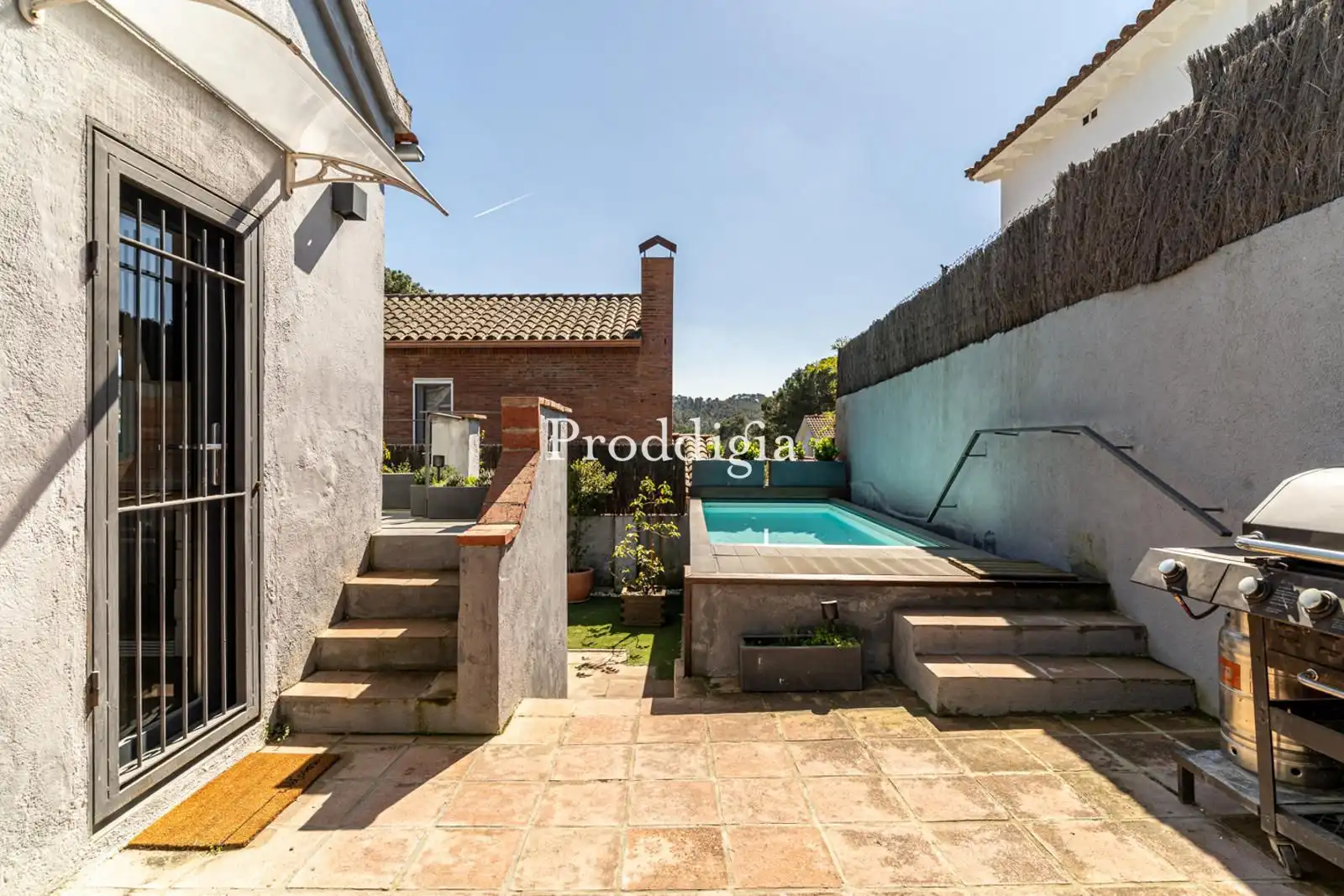 Außenansicht von Haus oder Chalet zur Miete in Sant Cugat del Vallès mit Heizung, Terrasse und Schwimmbad