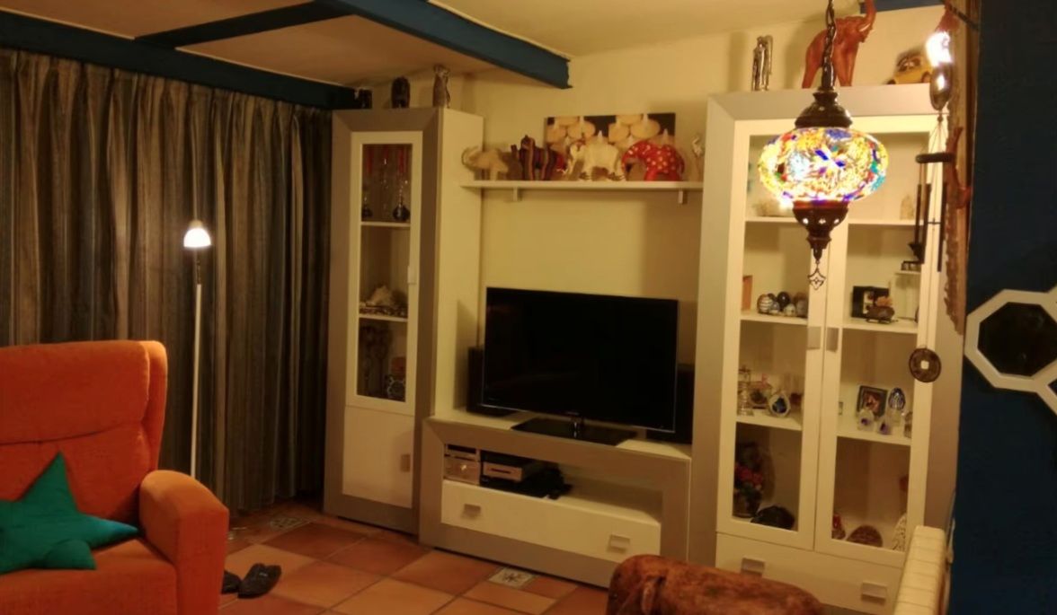 Living room of Attic for sale in Oviedo   with Terrace and Furnished