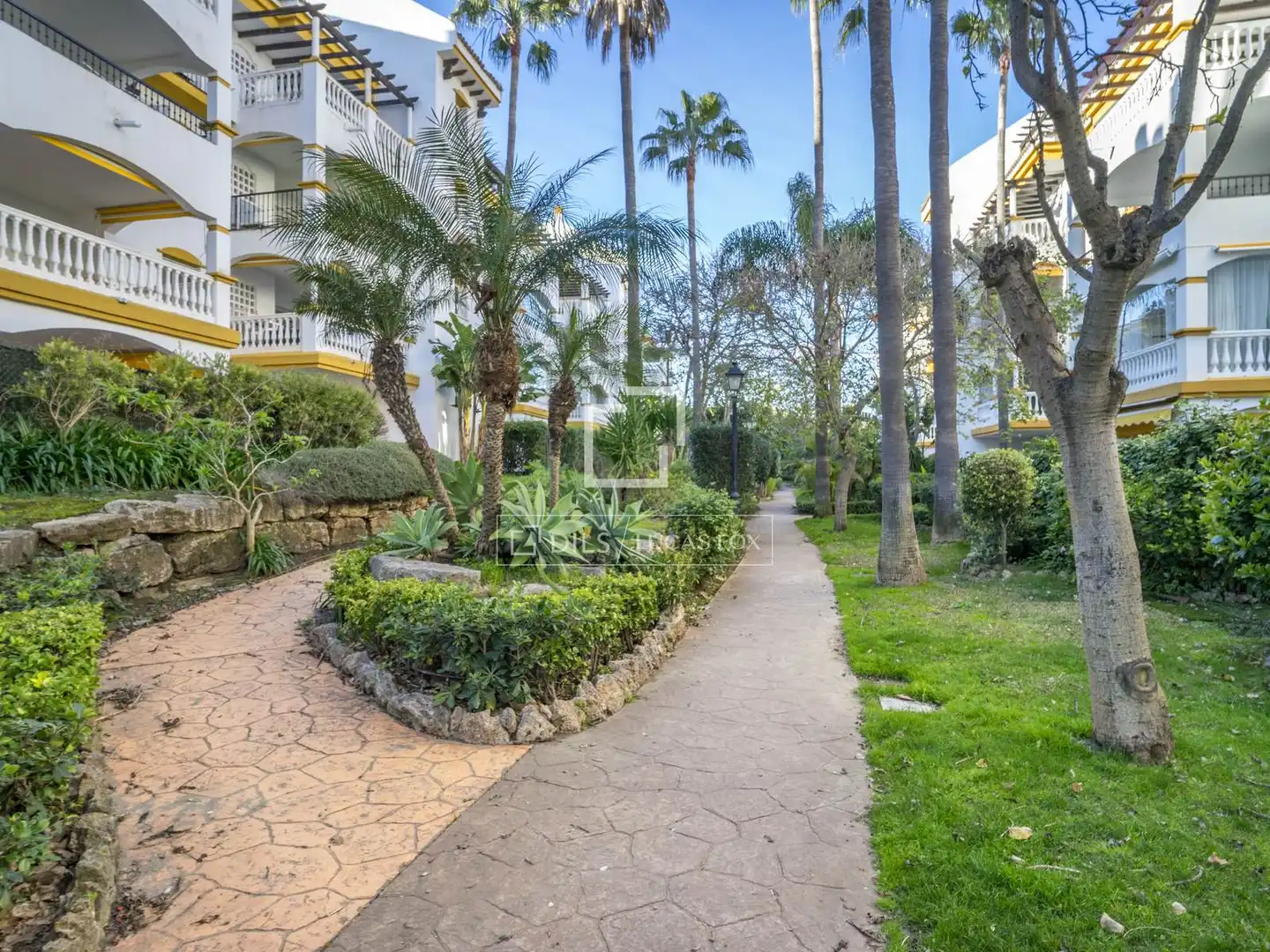 Wohnung mit Pool zum Verkauf in Nueva Andalucía, imagen 26