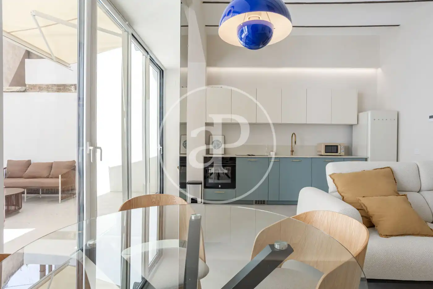Sala d'estar de Pis de lloguer en Valencia amb Aire condicionat, Calefacció i Jardí privat