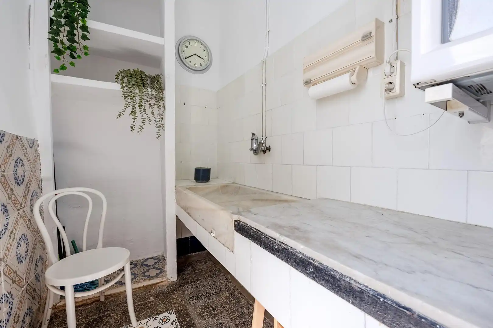 Cuina de Casa o xalet en venda en El Masnou amb Terrassa, Traster i Balcó