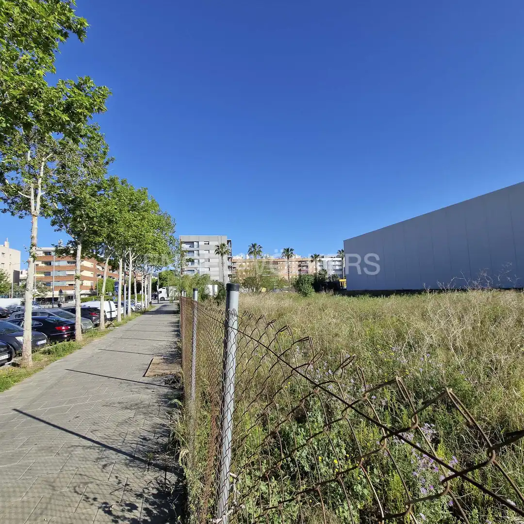 Fabrik Grundstücke zum Verkauf in Viladecans