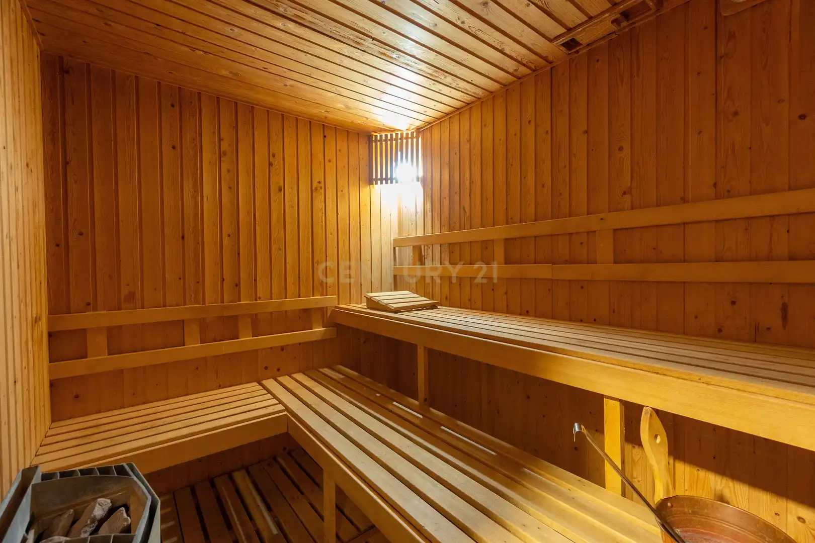 Schlafzimmer von Gebäude zum Verkauf in Sierra Nevada mit Gemeinschaftspool