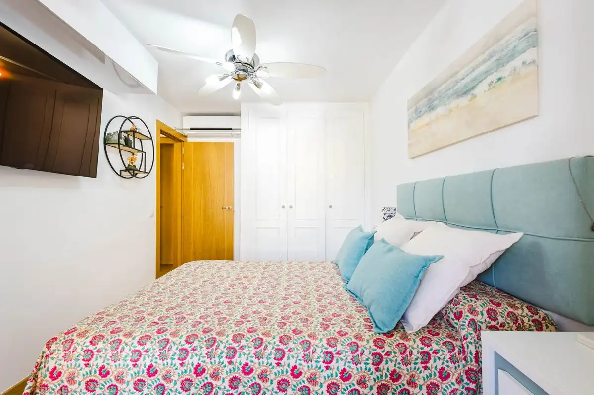 Flat with terrace for sale in Avenida Ingeniero José María Garnica, imagen 13