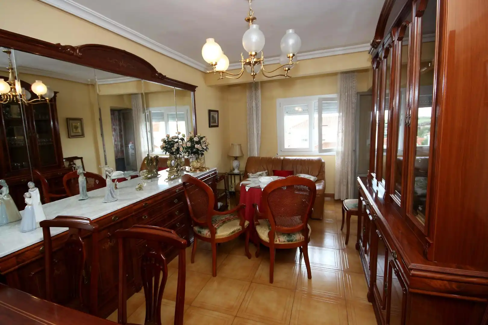 Dining room of Flat for sale in Badajoz  with Air Conditioner, Terrace and Furnished