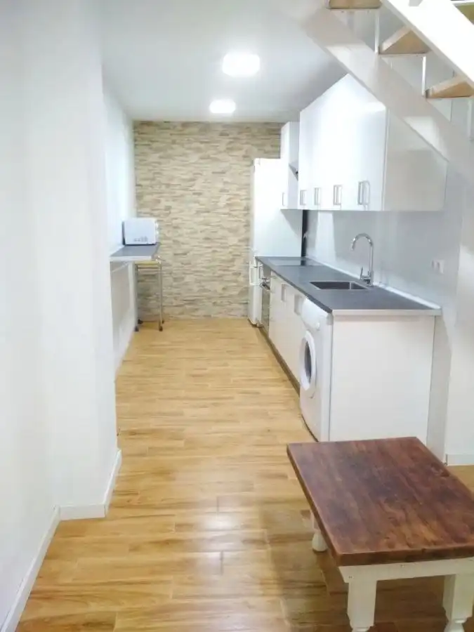 Cocina de Dúplex de alquiler en Málaga con Amueblado