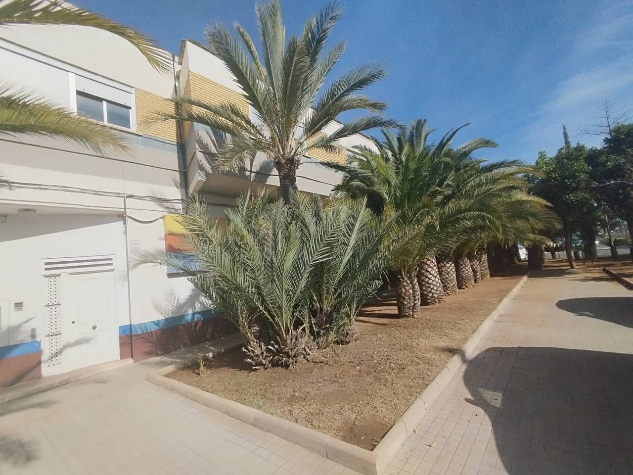 Vista exterior de Oficina de lloguer en Quart de Poblet