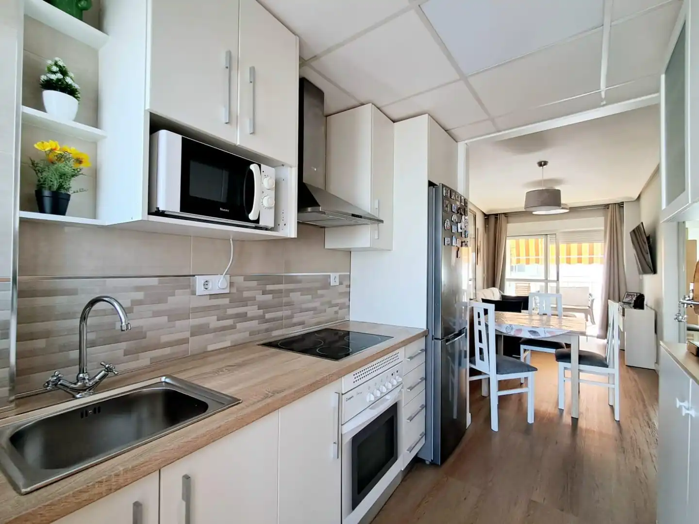 Cocina de Apartamento en venta en Águilas con Aire acondicionado, Calefacción y Jardín privado