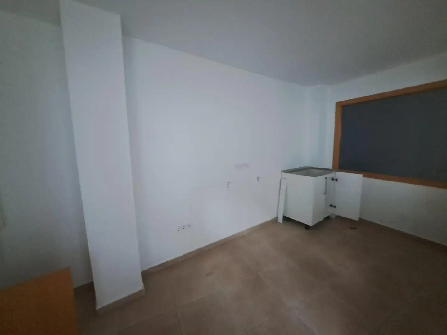 Gewerbefläche zur Miete in Carrer Toni, imagen 7