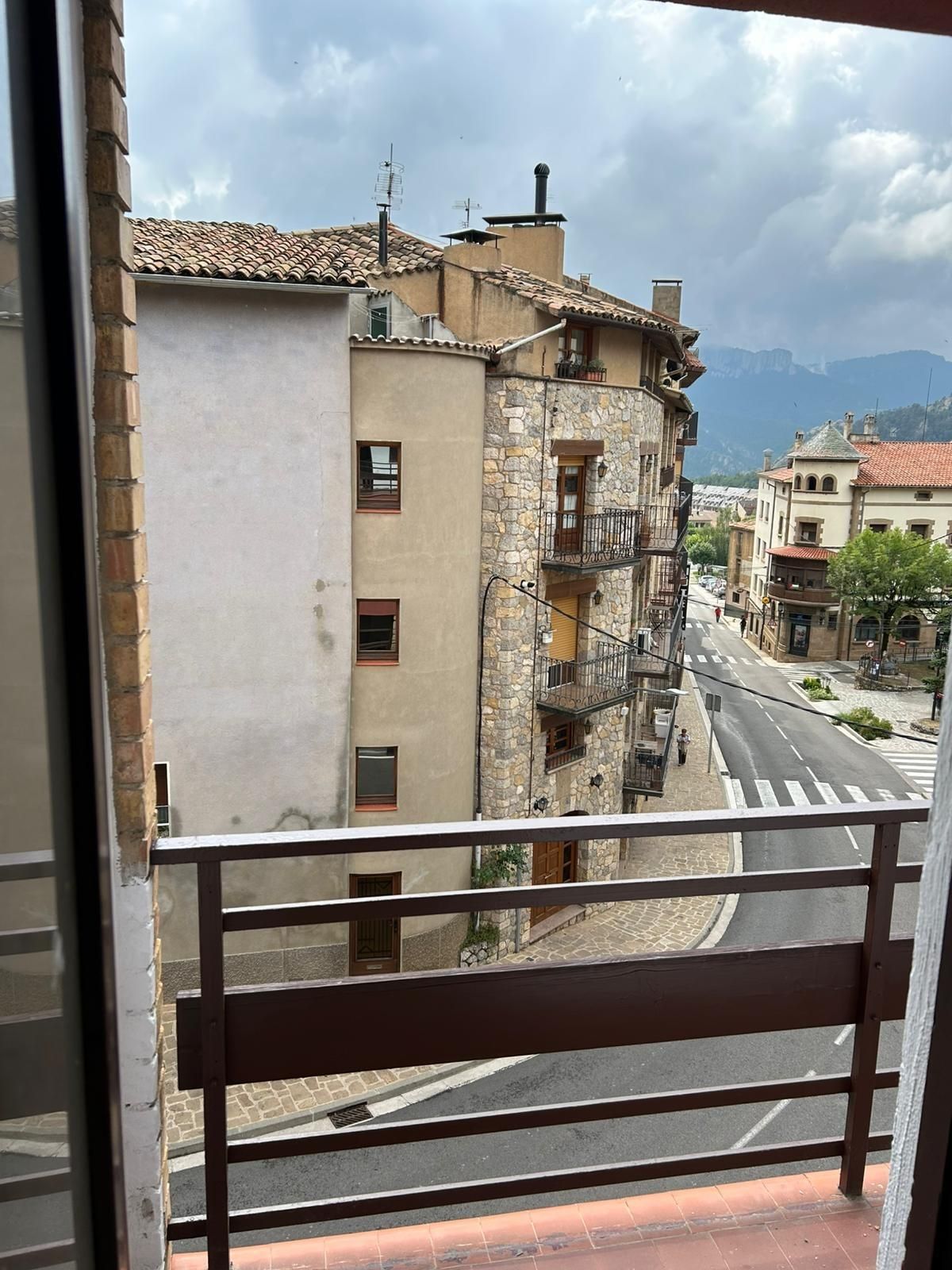 Terrasse von Wohnung miete in Sant Llorenç de Morunys mit Klimaanlage, Heizung und Parkett