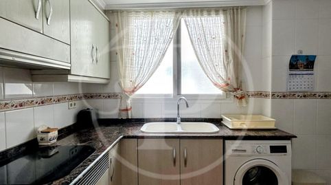 Foto 4 de Apartament en venda a Calle Poeta Mas y Ros, Ciutat Jardí, Valencia Capital