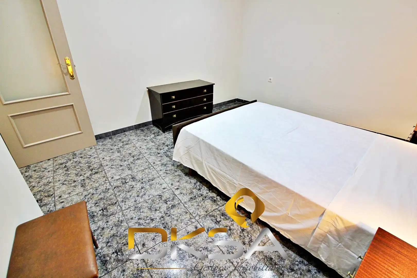 Dormitori de Casa o xalet en venda en Vila-real amb Terrassa, Traster i Moblat