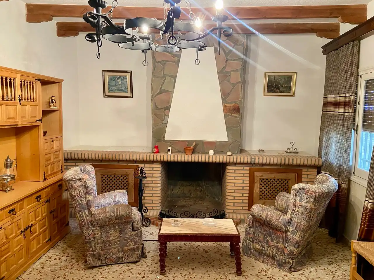 Sala d'estar de Casa o xalet en venda en Villarrubia de los Ojos amb Aire condicionat, Calefacció i Jardí privat