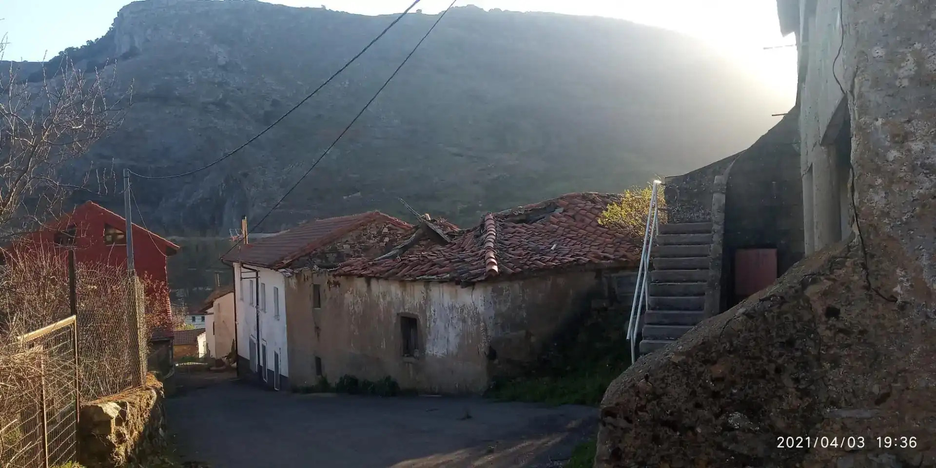 Vista exterior de Finca rústica en venda en La Pola de Gordón 