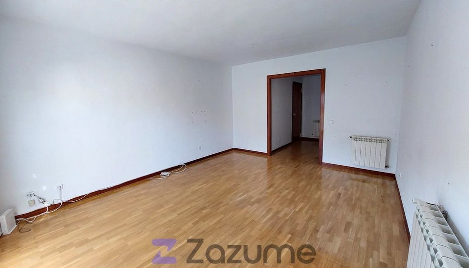 Piso de alquiler en Av. de Castilla-la Mancha, Rosa Luxemburgo - Imagen 3