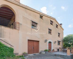 Vista exterior de Finca rústica en venda en El Catllar  amb Calefacció, Jardí privat i Terrassa