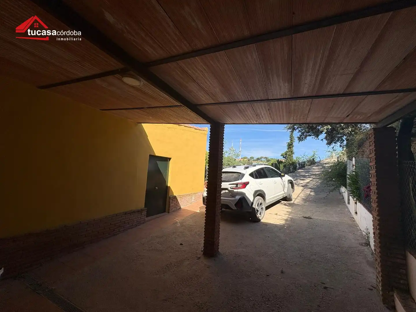 Parking of Country homes for sale in Córdoba  with Air Conditioner, Terrace and Storage room