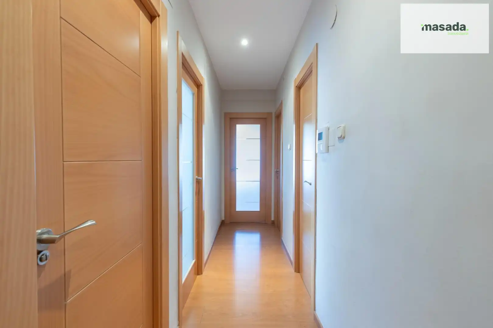 Wohnung zum Verkauf in Granada mit Klimaanlage, Heizung und Balkon