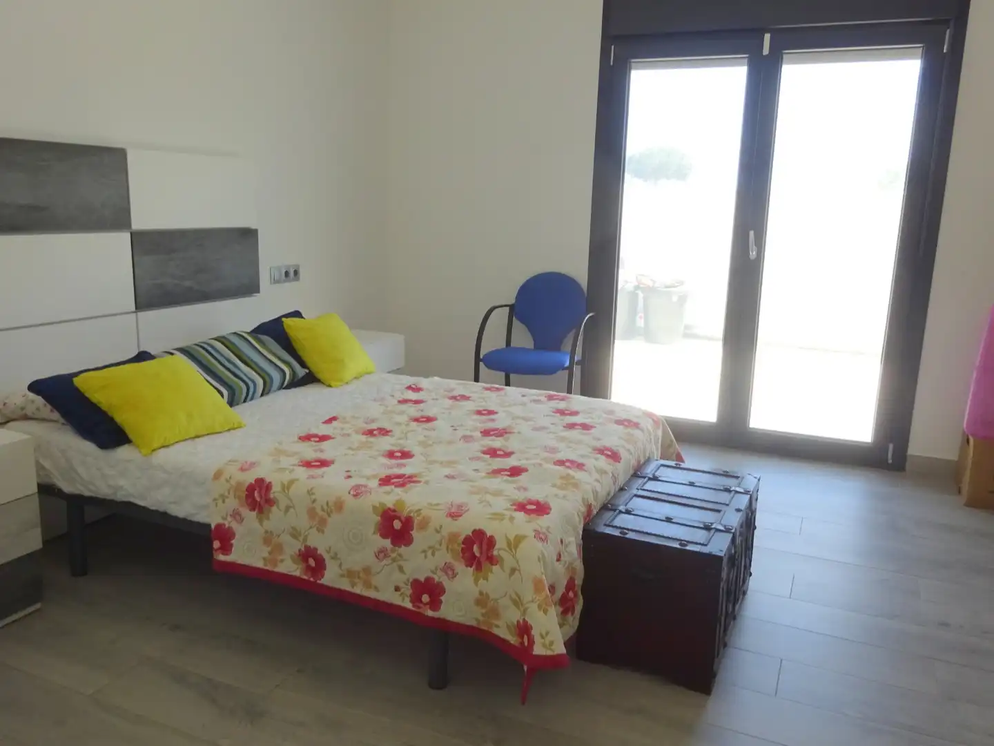 Dormitori de Casa o xalet en venda en Alhaurín de la Torre amb Aire condicionat, Calefacció i Jardí privat