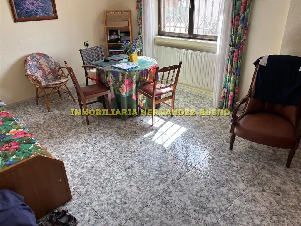 Xalet amb piscina en venda a Villamayor, imagen 51