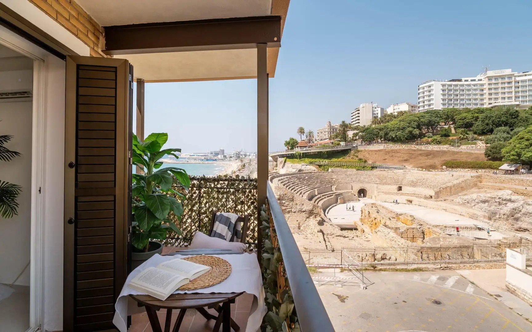 Piso en venta en ARCE OCHOTORENA, Llevant