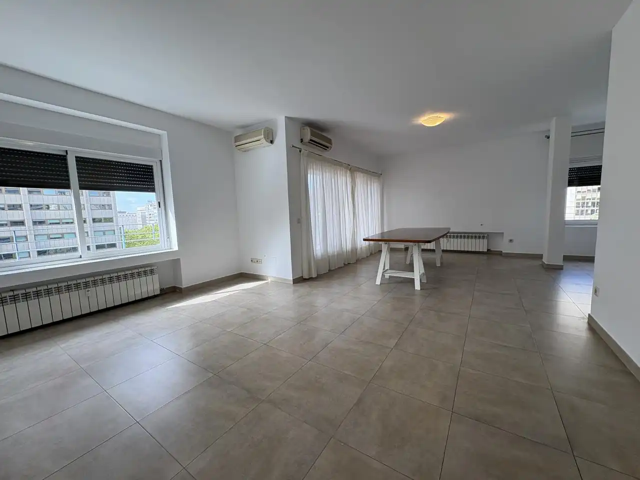 Sala d'estar de Pis de lloguer en Madrid amb Aire condicionat, Calefacció i Terrassa