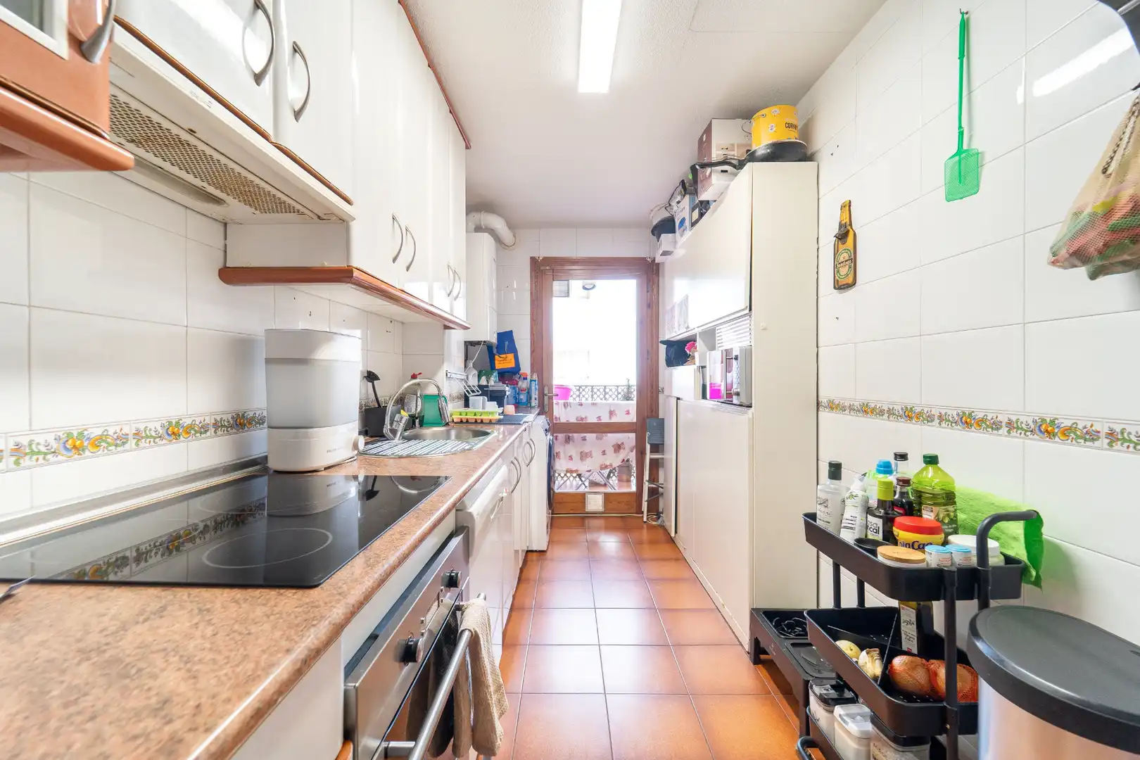 Kitchen of Flat for sale in Sevilla la Nueva  with Heating, Private garden and Terrace