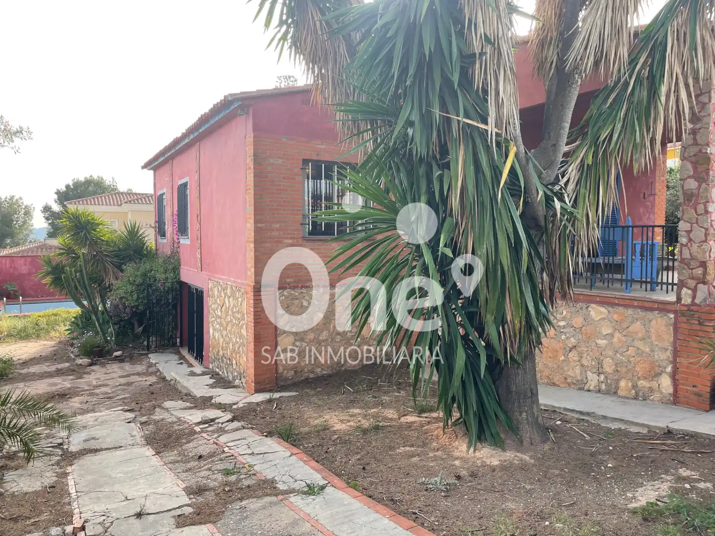 Vista exterior de Casa o chalet en venta en San Antonio de Benagéber con Jardín privado, Terraza y Piscina