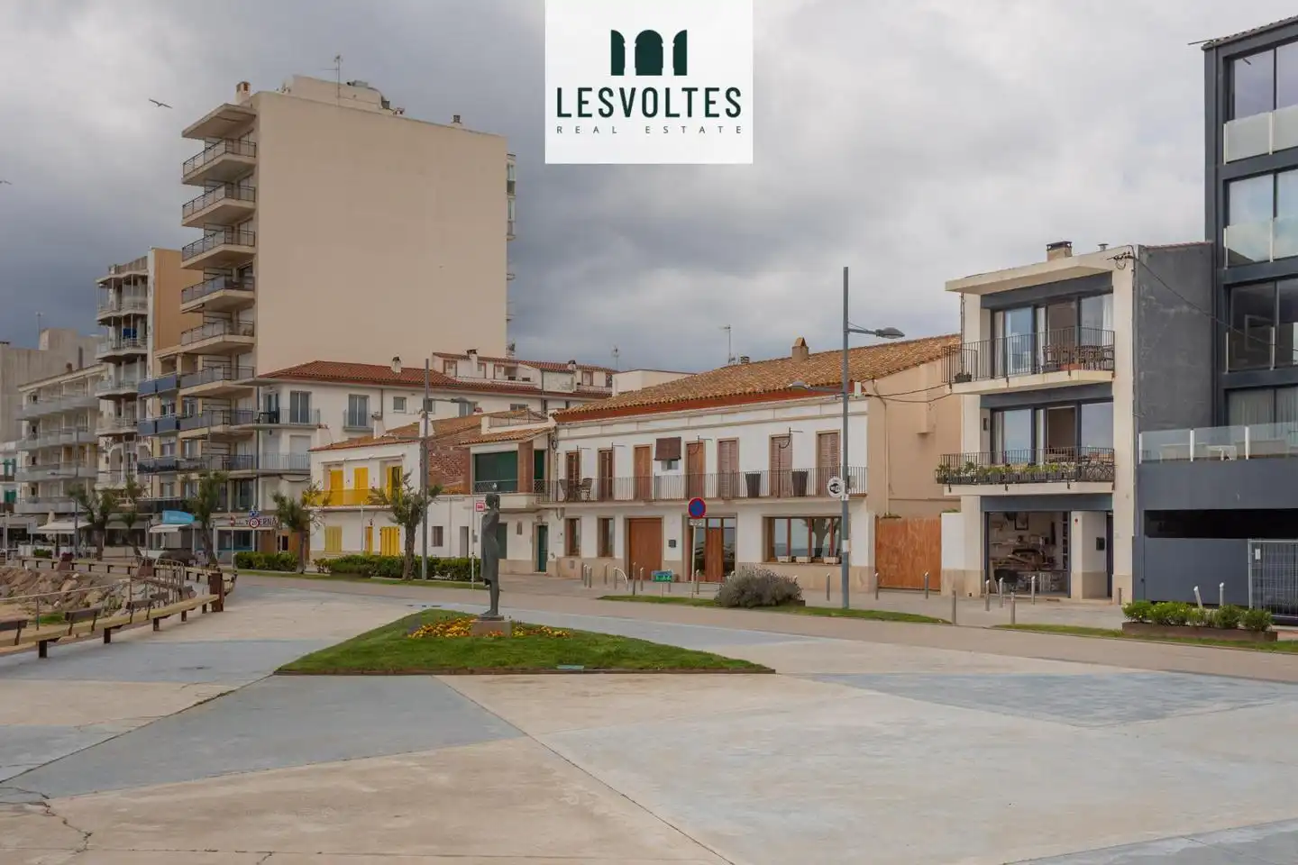 Appartamento con giardino in vendita a De Josep Mundet, imagen 23