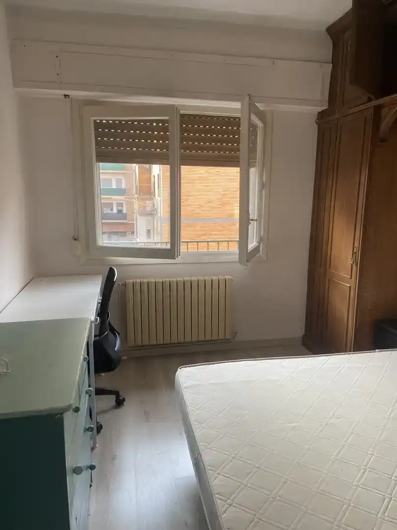 Bedroom of Flat for rent in Tudela