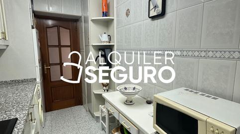 Foto 3 de Pis de lloguer a Apóstol Santiago, Ventas, Madrid
