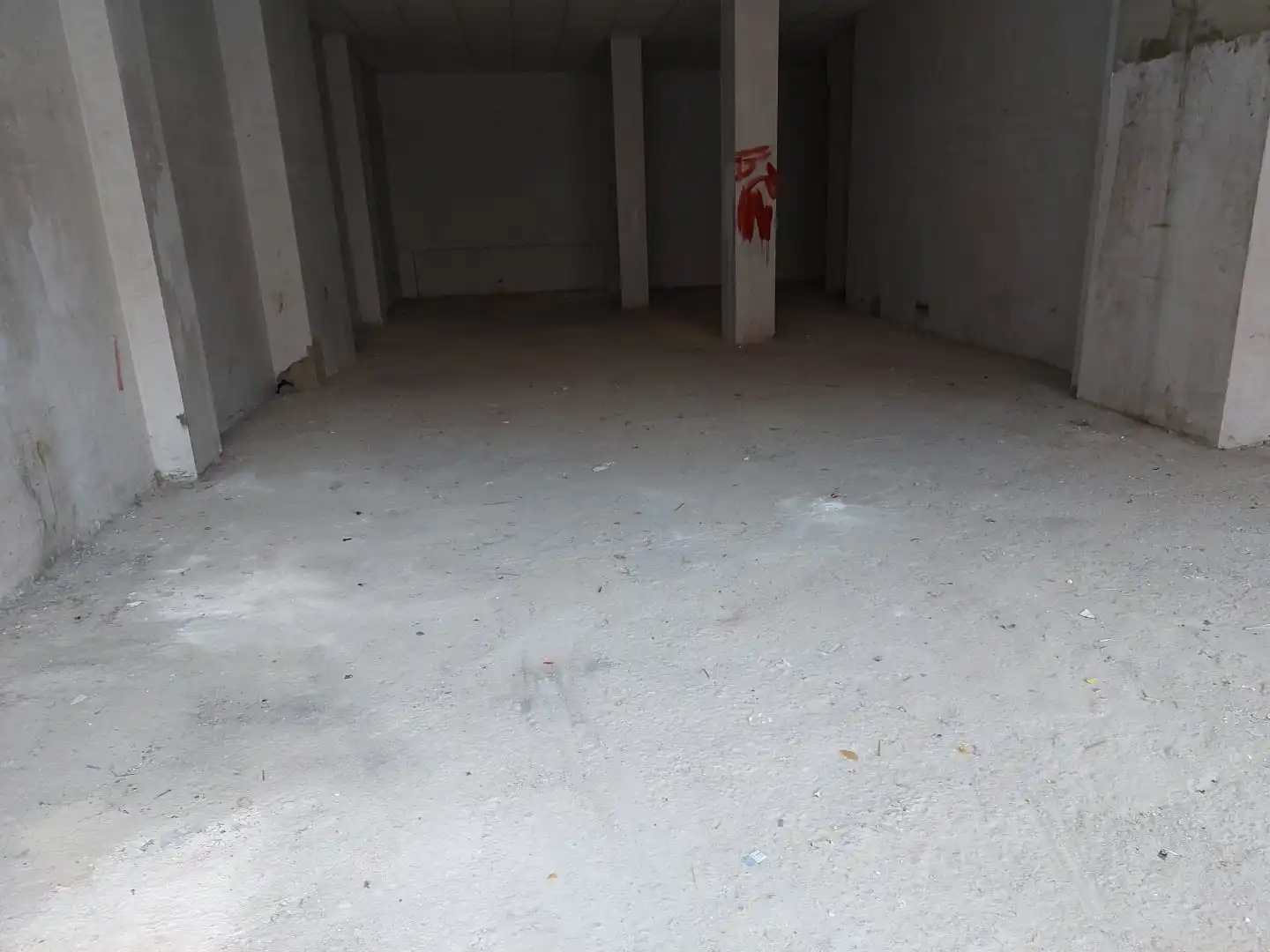 Local en venta en La Villa - Bazuelo