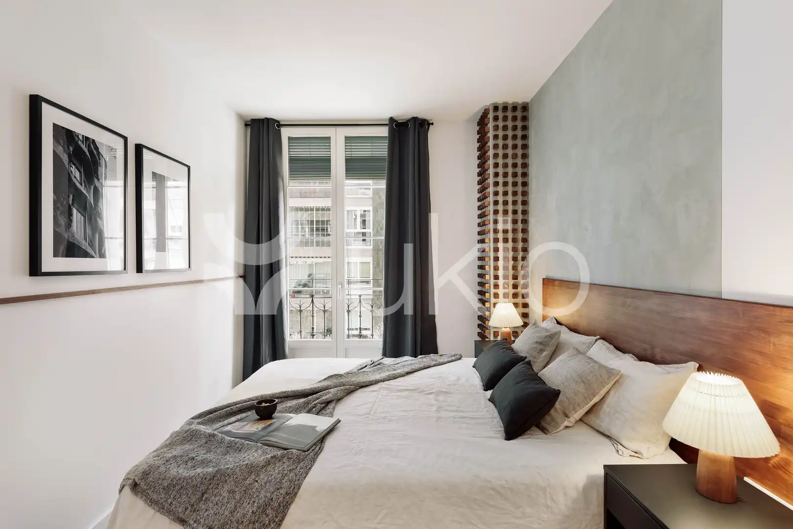 Dormitori de Apartament de lloguer en Barcelona amb Aire condicionat, Calefacció i Moblat