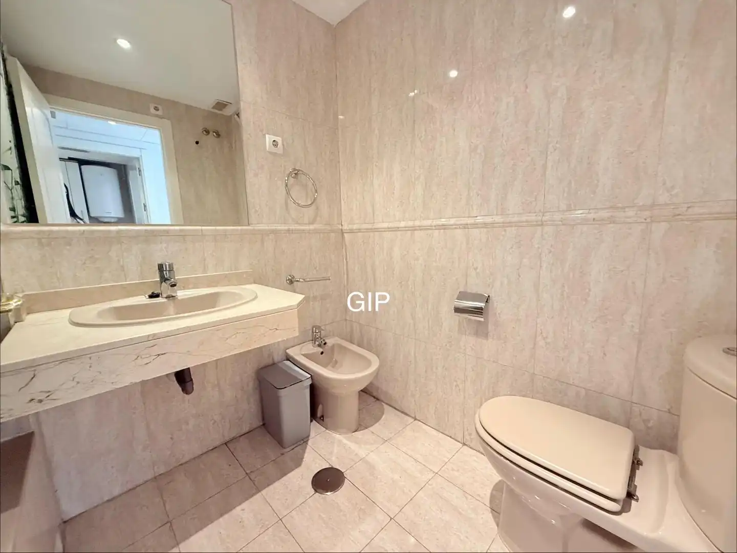 Apartments for rent in Calle de Deyanira, 59, Rejas