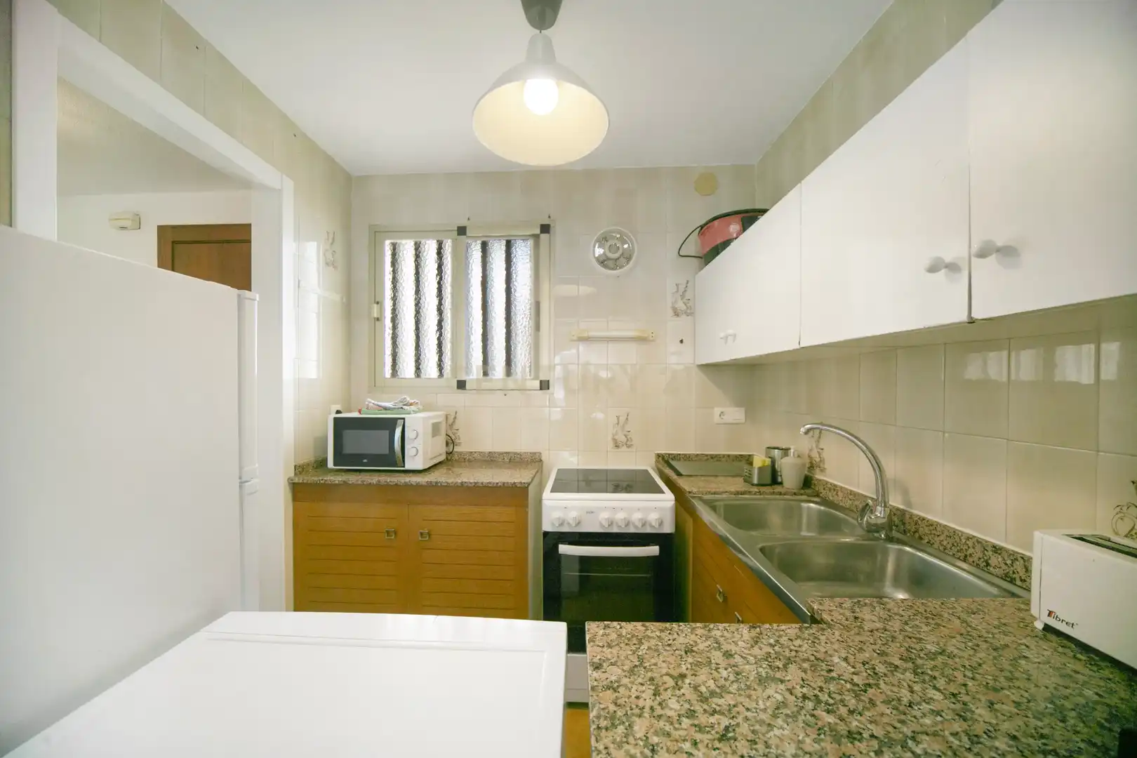 Cuina de Apartament de lloguer en Calpe / Calp amb Aire condicionat, Rentadora i Microones