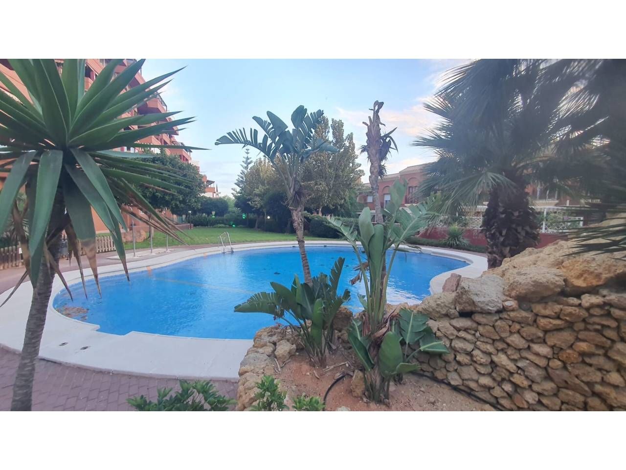 Flat to rent in Piedras Redondas - Torrecárdenas