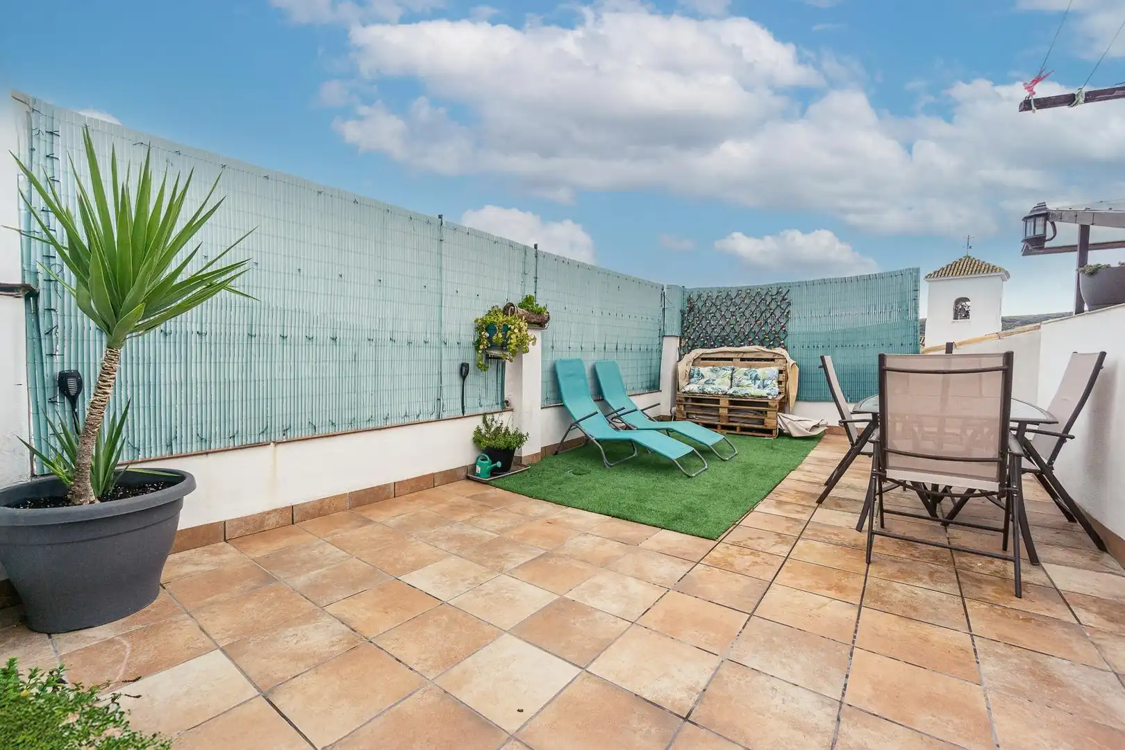 House with terrace for sale in Montillana