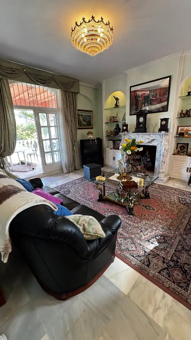 Sala d'estar de Casa o xalet en venda en Torredembarra amb Aire condicionat, Calefacció i Jardí privat