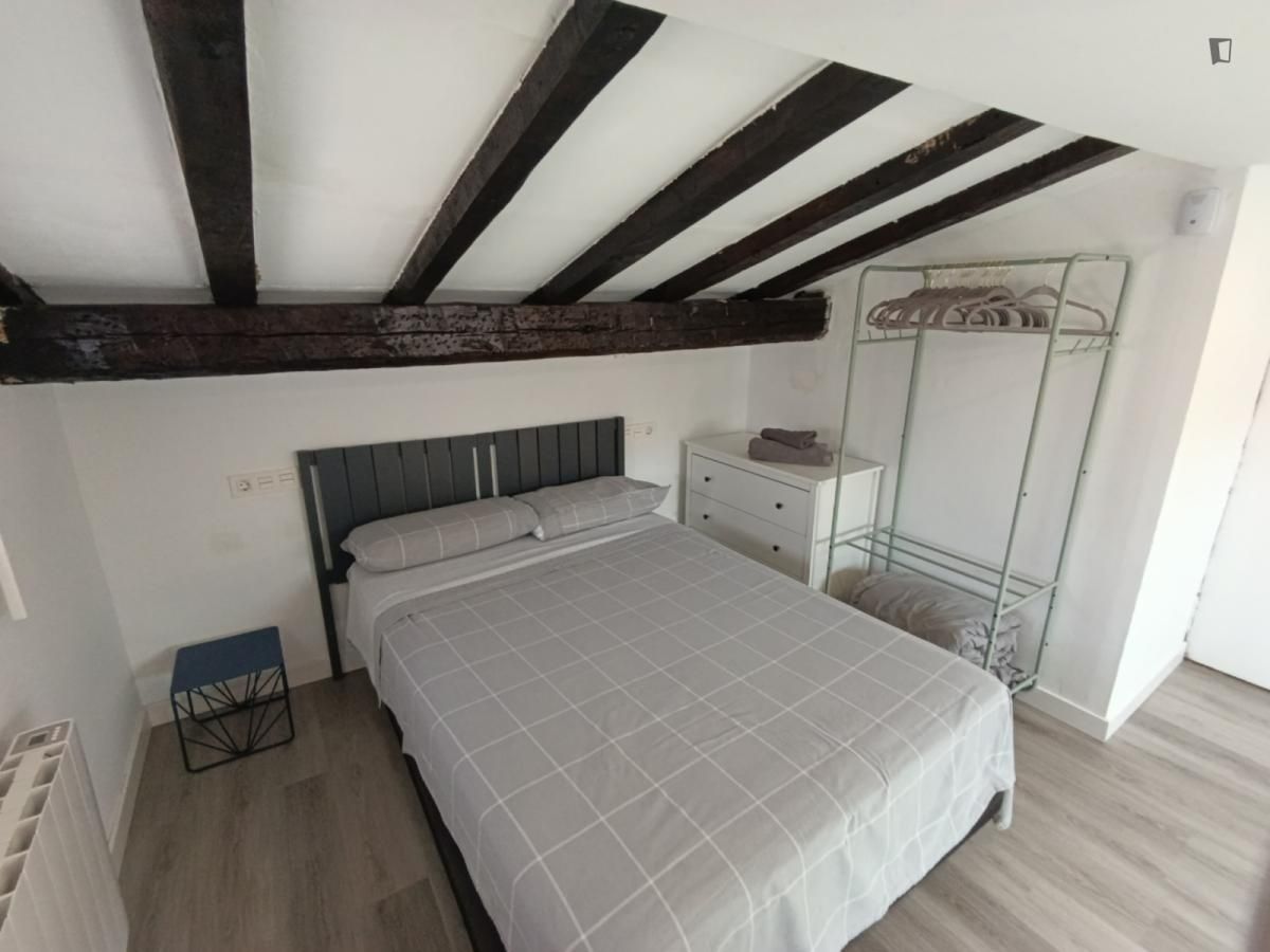Estudi de lloguer a El Carmen - Barrio Gimeno