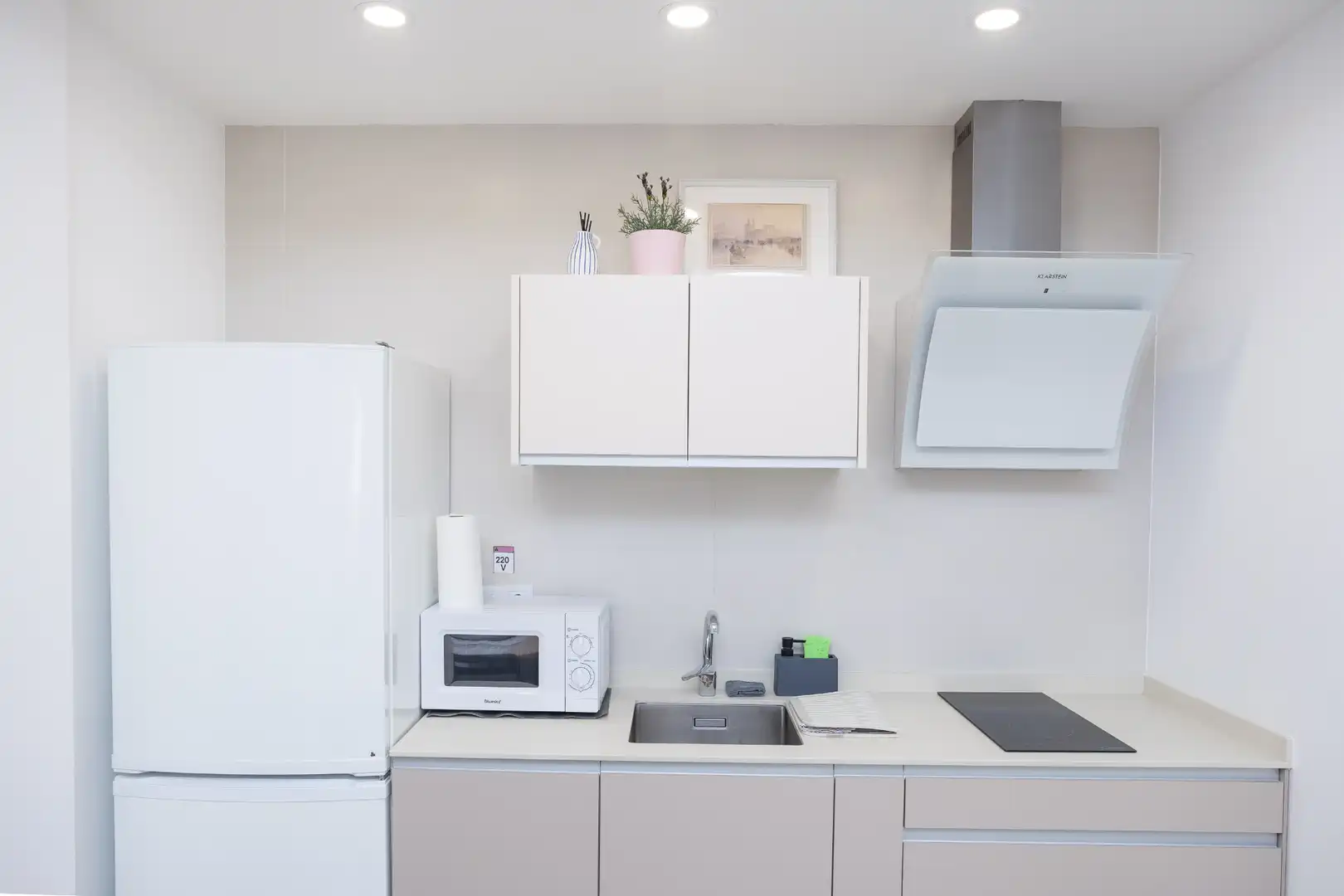 Cocina de Apartamento de alquiler en Valencia con Aire acondicionado, Amueblado y Lavadora