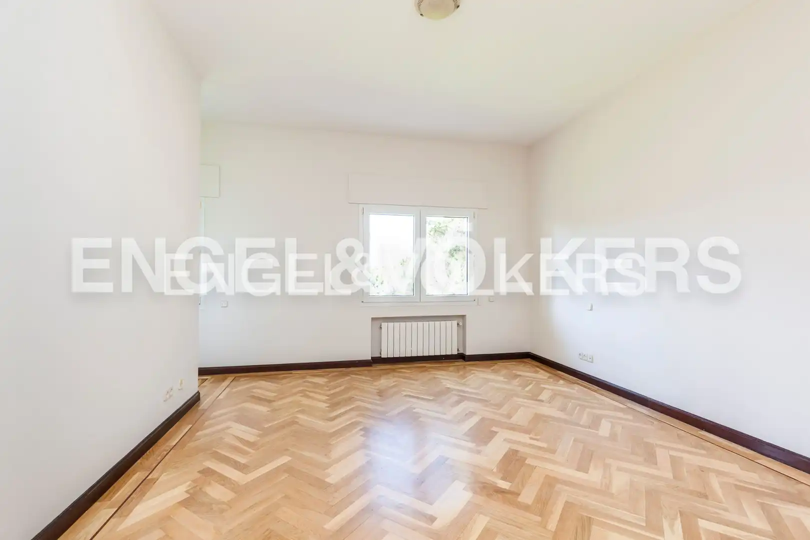 Casa o chalet en venta en Madrid con Aire acondicionado, Calefacción y Jardín privado
