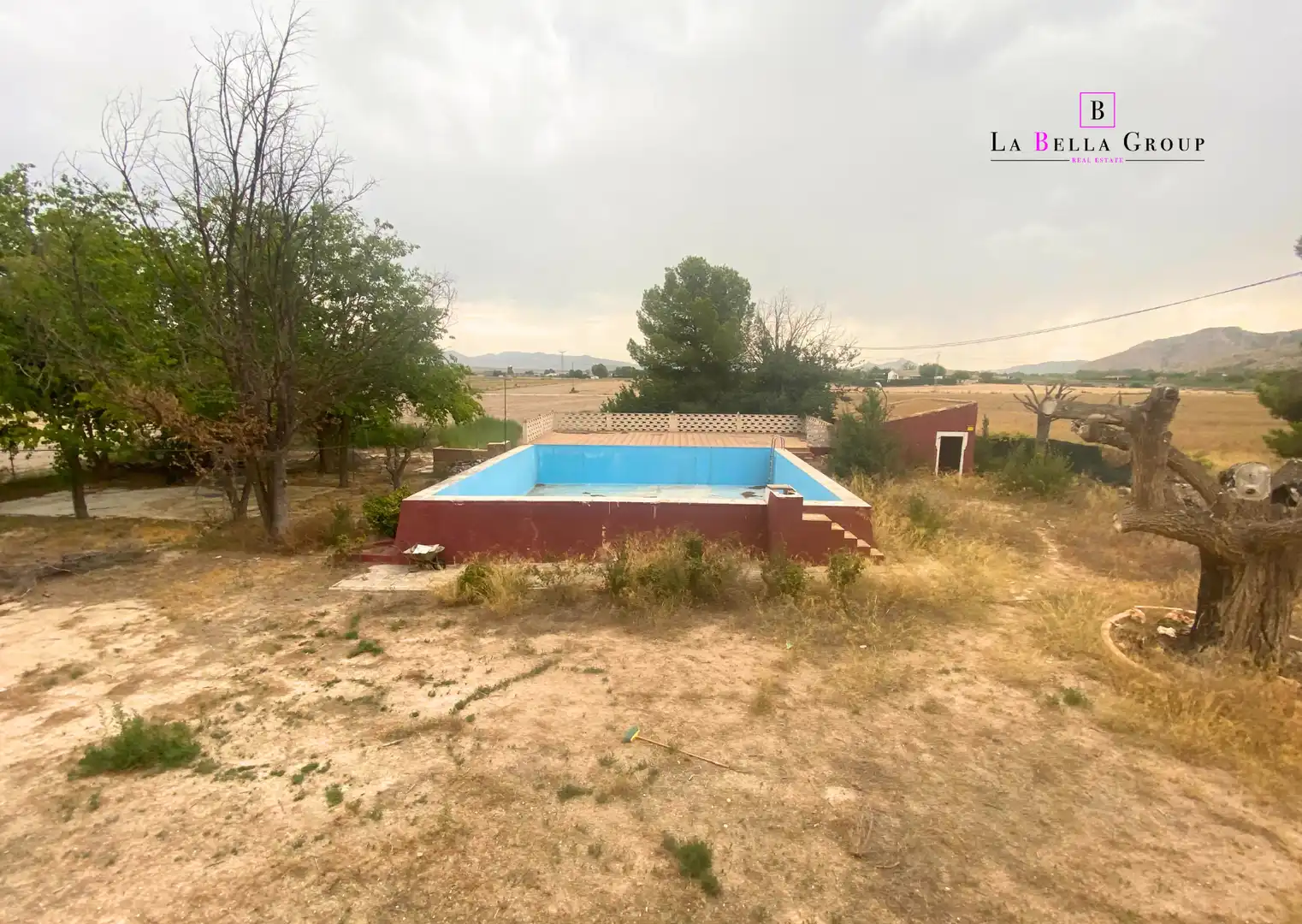 Casa o xalet en venda en Villena amb Jardí privat, Terrassa i Piscina