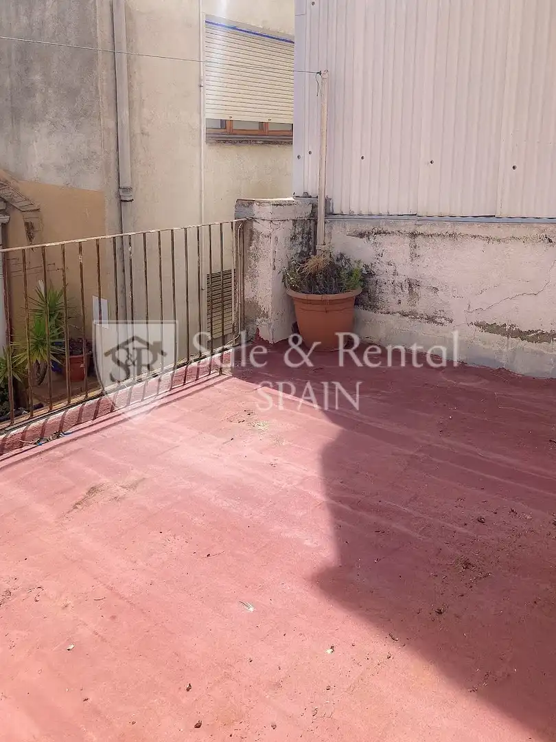 Mixt residencial en venda a Centre