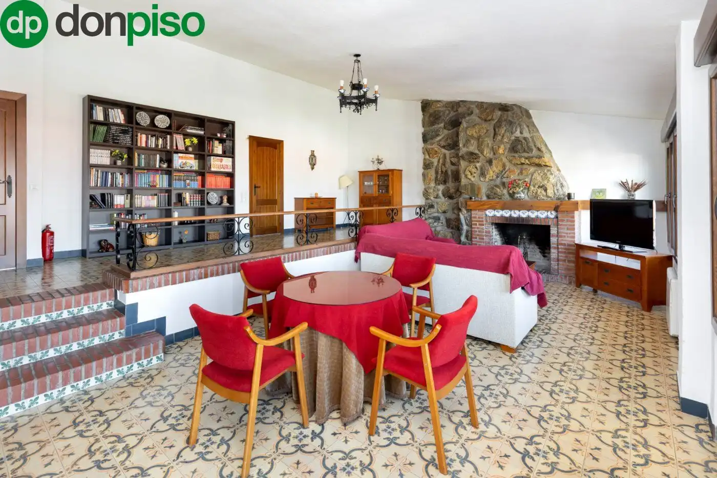 Villa mit Terrasse zum Verkauf in Avenida BERMEJALES DE LOS, imagen 6