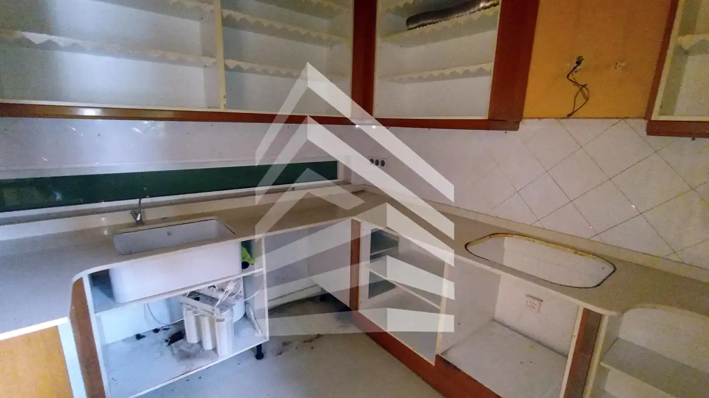 Cuina de Casa o xalet en venda en El Prat de Llobregat amb Terrassa i Balcó